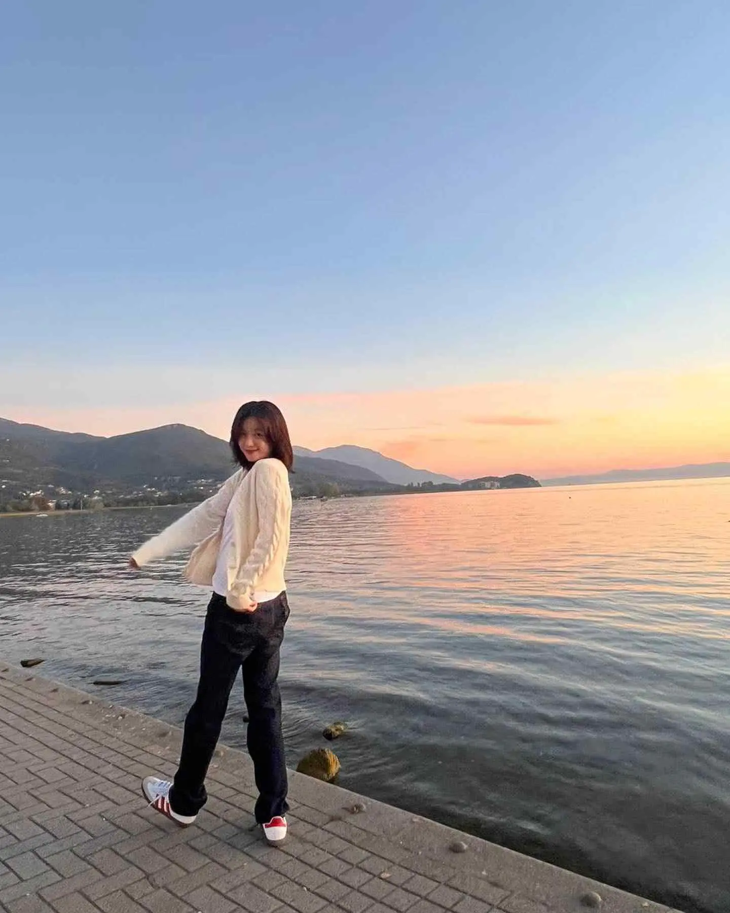 Han Hyo Joo - han-hyo-joo-sexy-21.webp
